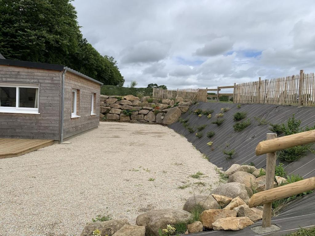 Charmante Maison De Campagne En Pierres Et Bois Sartilly-Baie-Bocage Екстериор снимка
